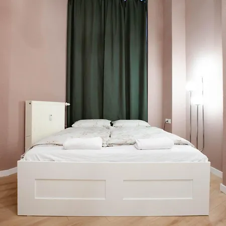 Atelier Rose Apartment *